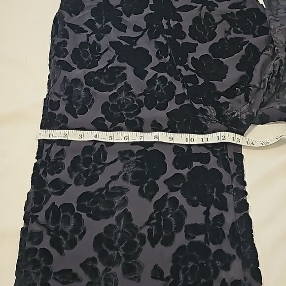 Anthropologie Maeve Laurette Velvet Jumpsuit size 4 - Picture 8 of 11